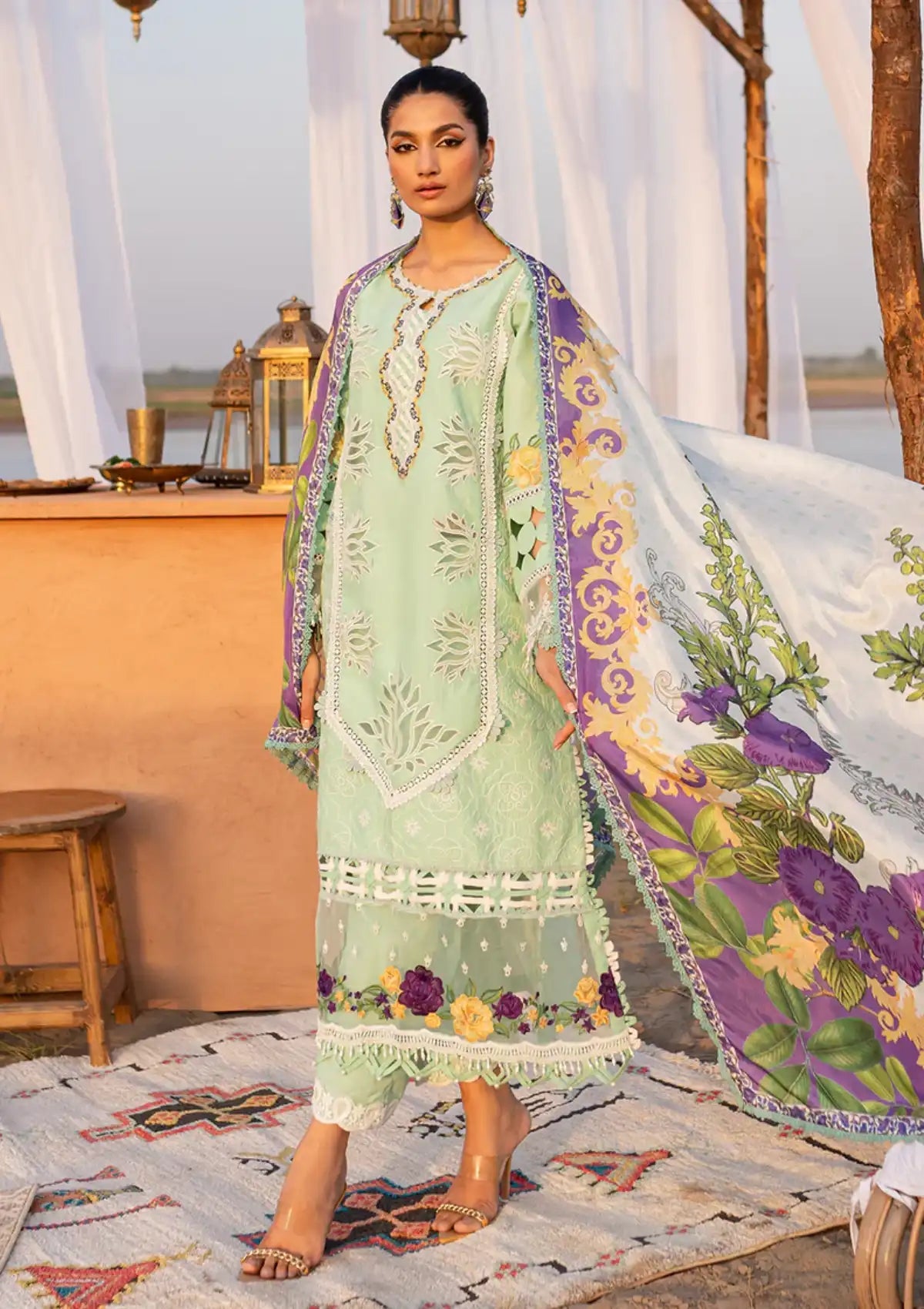 Luxury Embroidered Lawn 3pc Janan By Zarnoor