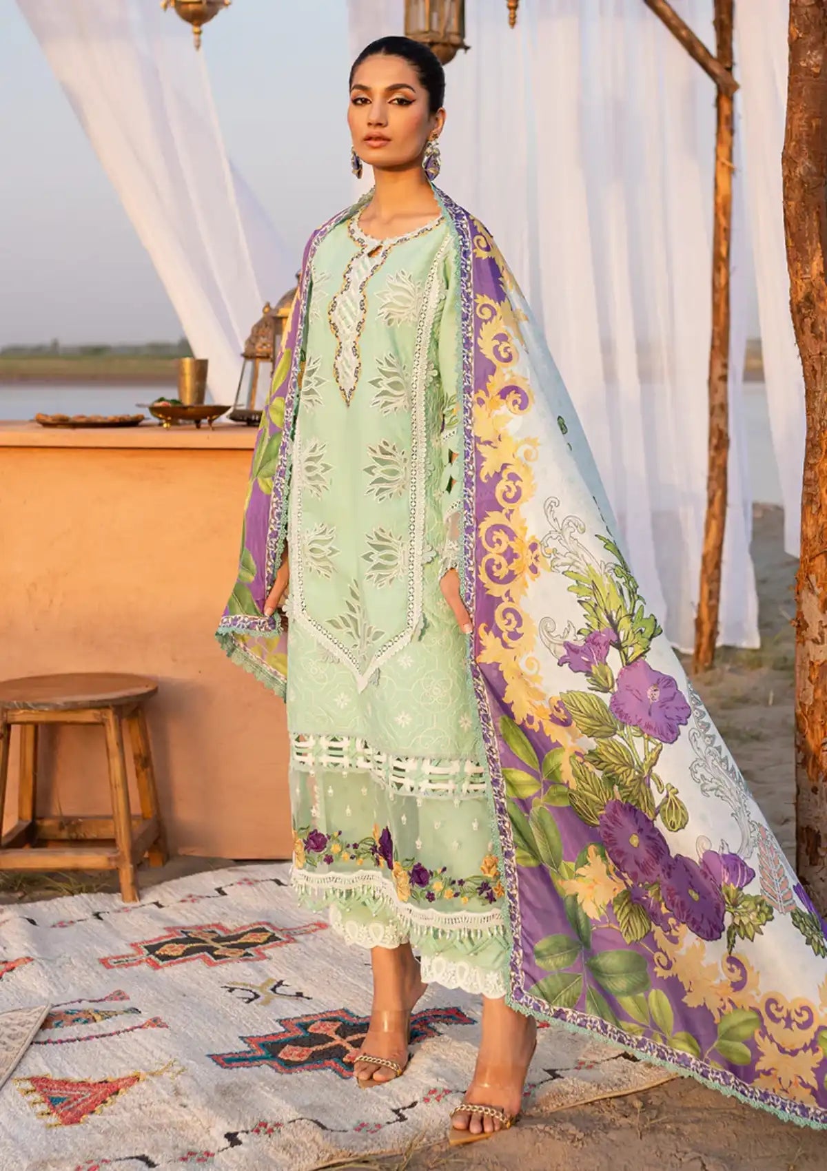 Luxury Embroidered Lawn 3pc Janan By Zarnoor