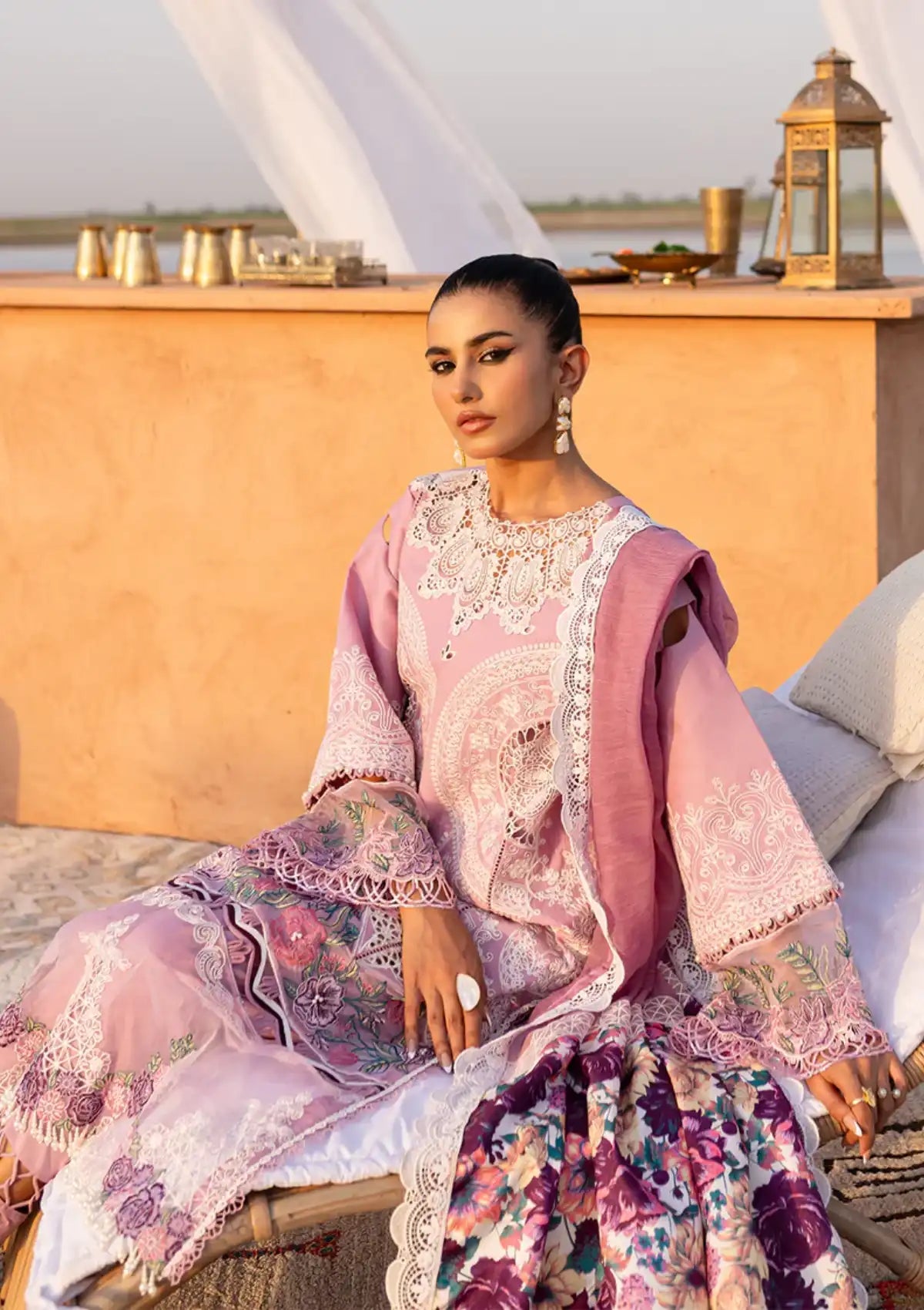 Luxury Embroidered Lawn 3pc Janan By Zarnoor