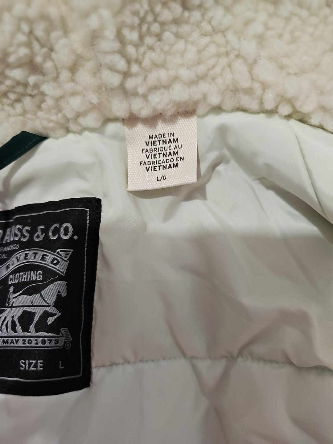 Levi's A35620001 Men's Eastport Utility Jacket with Pockets in Green (M, L, XL)