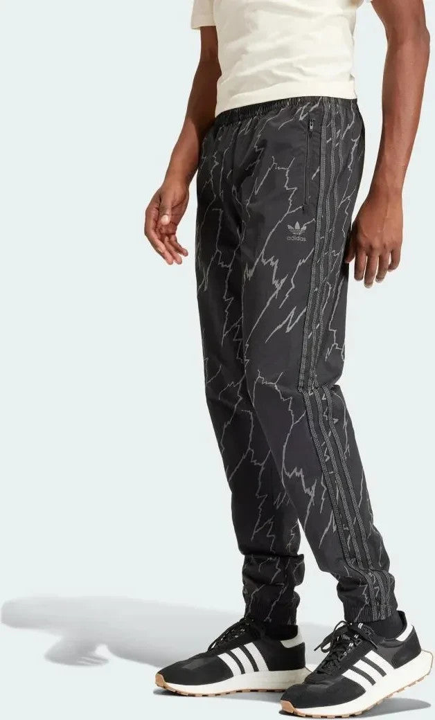 Adidas IZ3275 Men's Sweatpants Allover Print Black Trouser Gym Yoga (Size S)