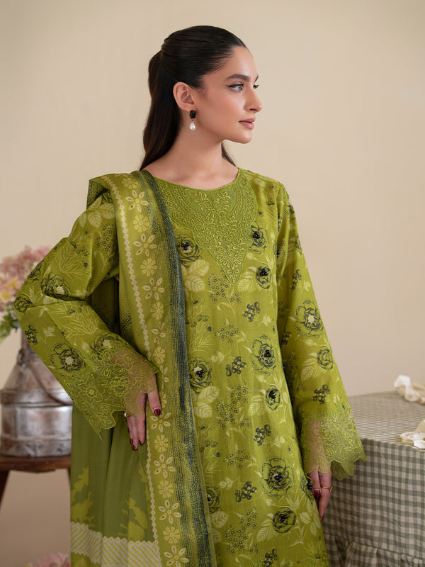 Cedar | 3 PC Khaddar Embroidered Suits