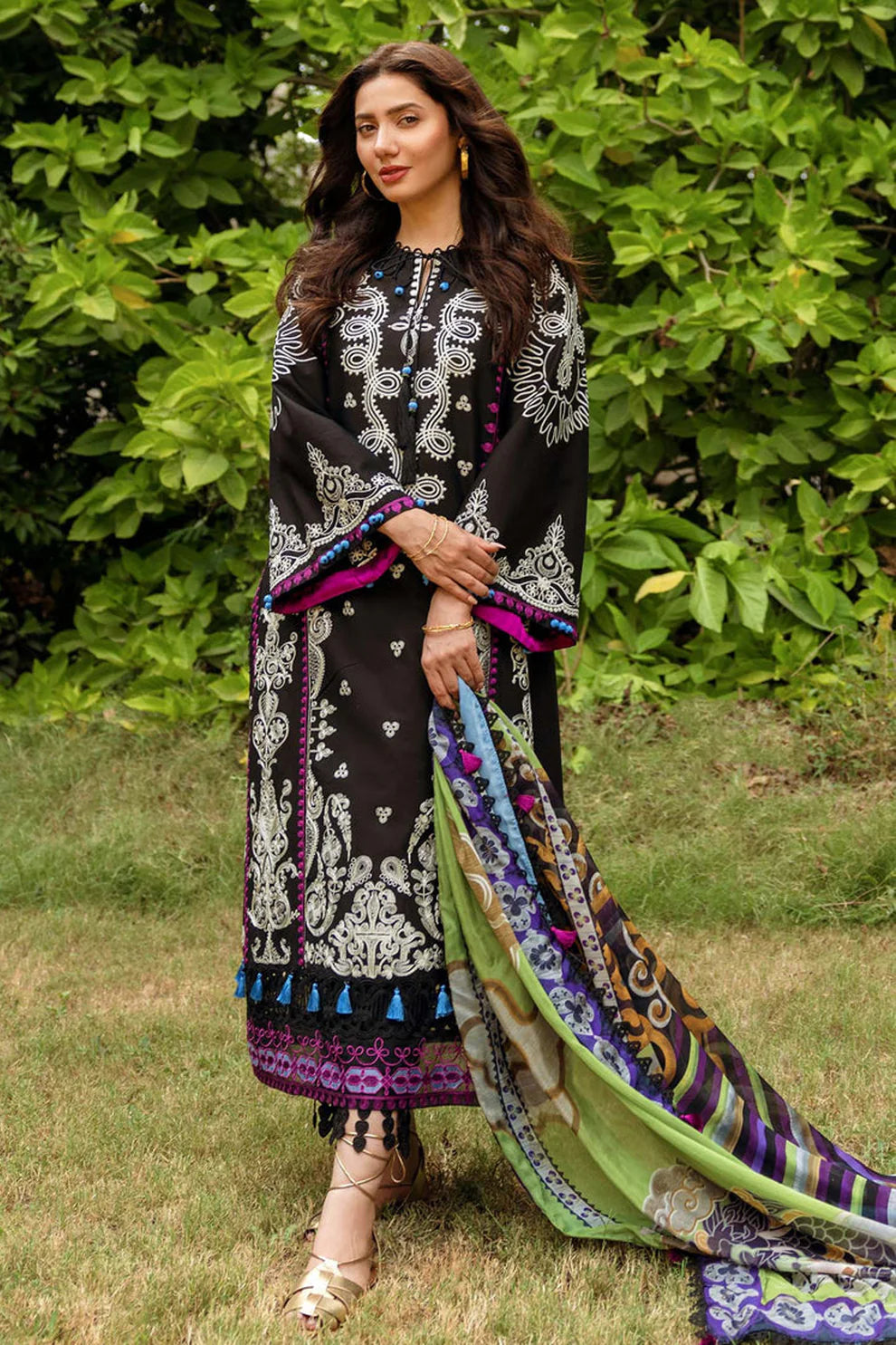 SIRAA BY SADAF 3PC EMBROIDERED LAWN