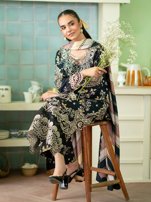 Giselle | 3 PC Khaddar Embroidered Suits