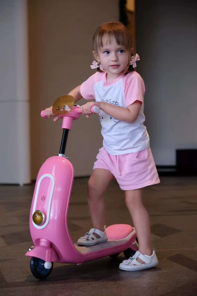 SCOOTER WITH LIGHT & MUSIC