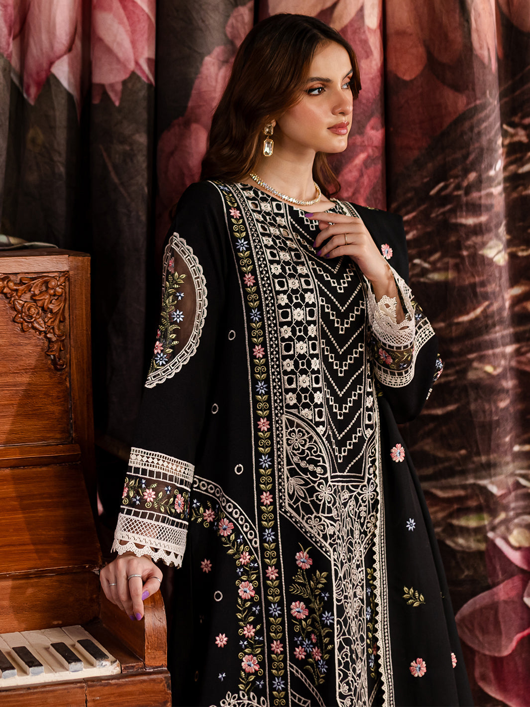 NORA | 3 PC KARANDI Embroidered Suit