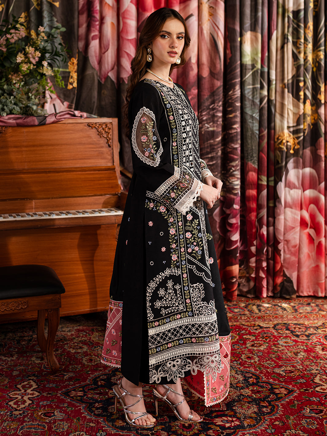 NORA | 3 PC KARANDI Embroidered Suit