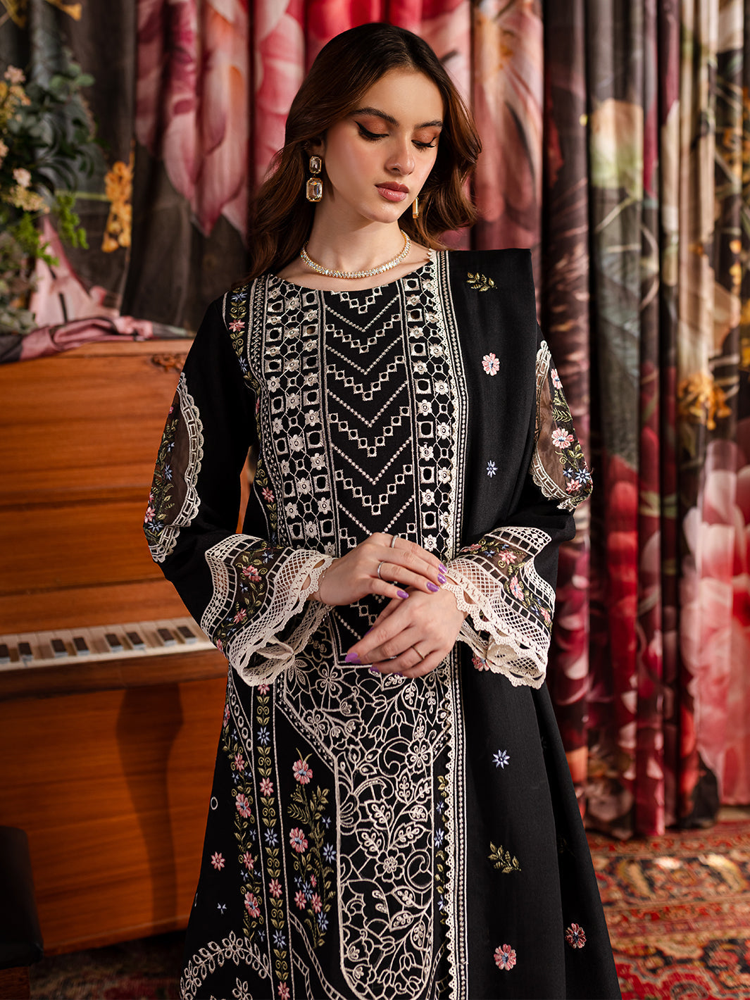 NORA | 3 PC KARANDI Embroidered Suit