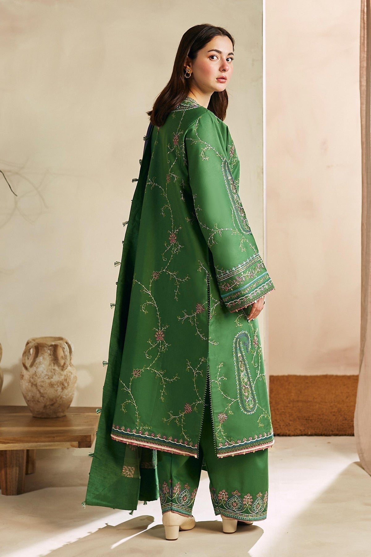 ZARA SHAH JAHAN - 3PC DHANAK EMBROIDERED SHIRT WITH TWILL PRINTED SHAWL AND TROUSER