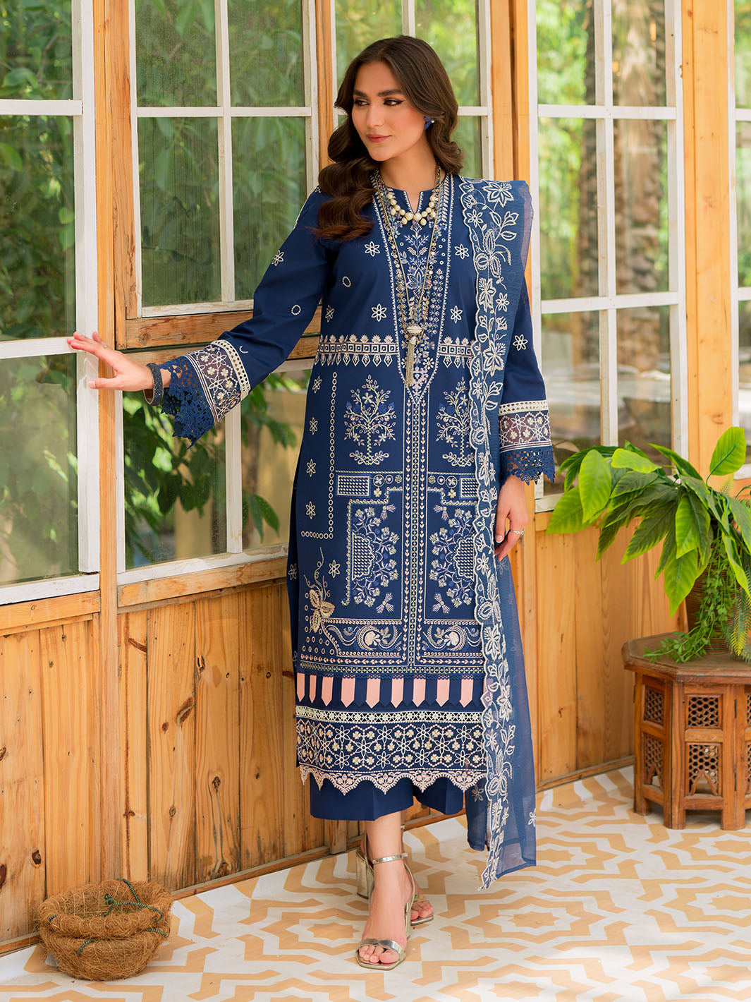 Luxury 3 Pc Lawn Collection Bella By Zarnoor