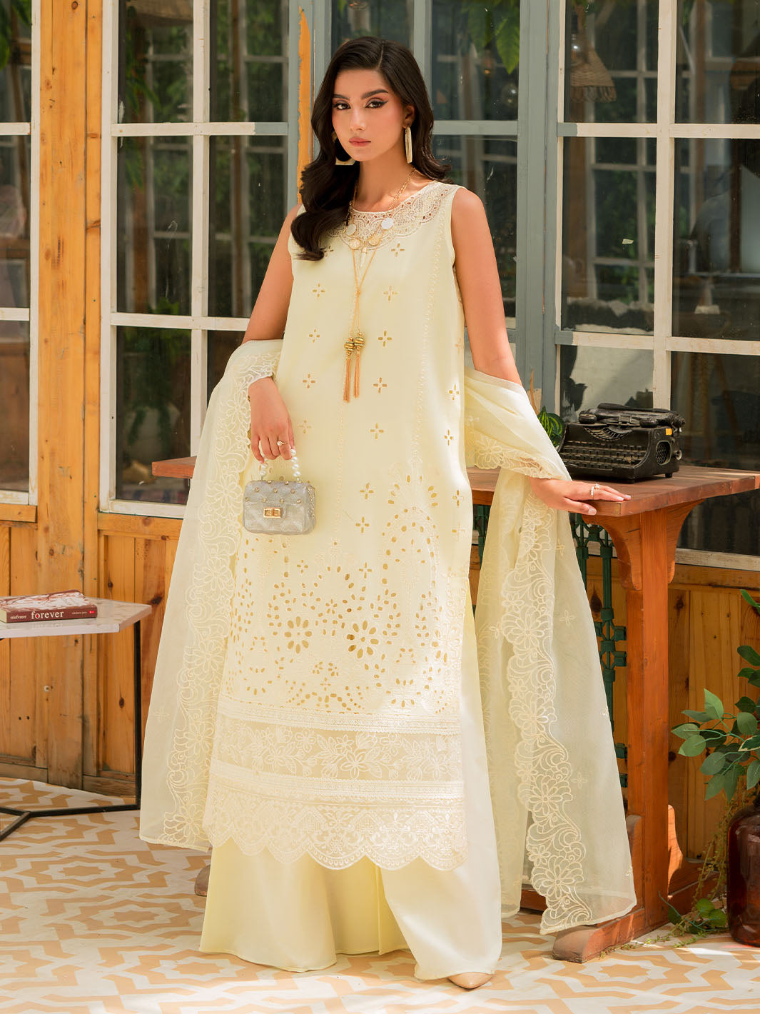 Luxury 3 Pc Lawn Collection Bella By Zarnoor