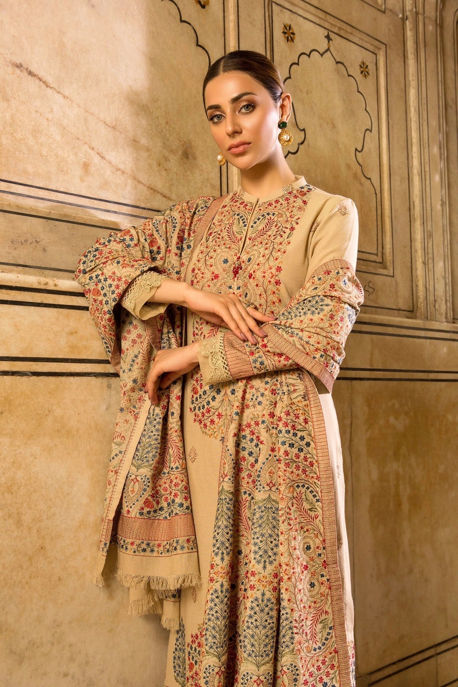 Bareeze 3 Piece Unstitched Heavy Embroidered Dhanak Suit (Fully Embroidered Dhanak Shawl)